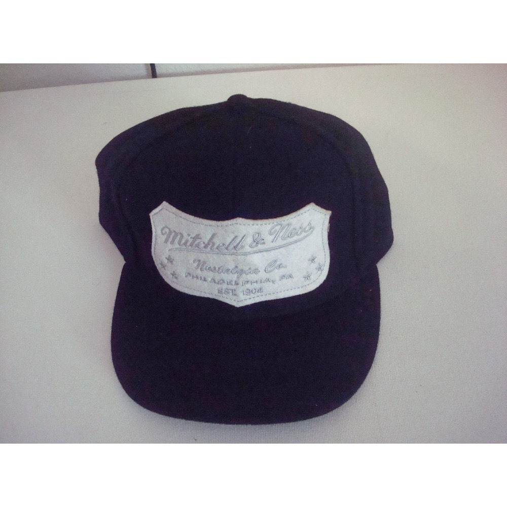 MITCHELL AND NESS SIZE 8 SHIELD LOGO  NEW Y2K 00S‎ HAT CAP DEADSTOCK  VINTAGE T7